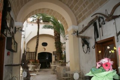 Vacanze  Low Cost: SALENTO-GALLIPOLI-UGENTO-MANCAVERSA-OTRANTO-CASTRO-PUNTA DELLA SUINA-MALDIVE