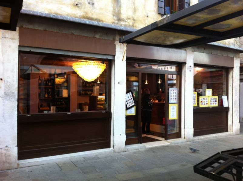 Bar zona Rialto a Venezia 