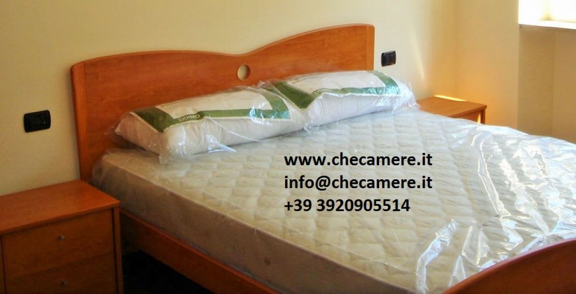 Camera Arredata SOLO DONNE Euro 550 Milano LORETO 1 AGOSTO