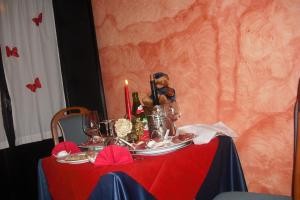 CANTANTE-CHITARRISTA O MANDOLINISTA PER UN SAN VALENTINO TUTTO D�AMORE!