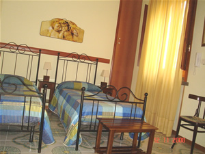 B&B*** 'Home Sweet Home'ROSOLINI Centro 