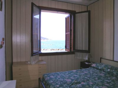 Da casa a mare a piedi nudi: bilocali sulla costa tirrenica siciliana. Patti (ME)