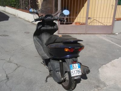 Scooter cc 152 con meno di 7000 Km -03