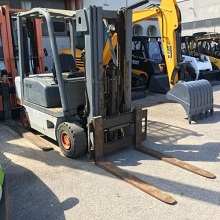 Vendesi carrello elevatore Fiat