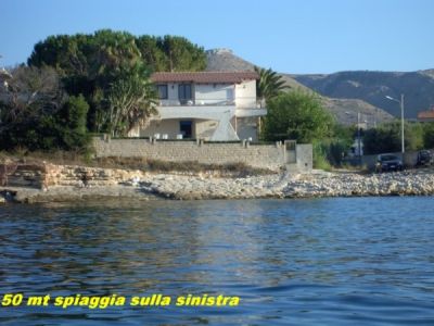 Sicilia Casavacanza villa sul mare a 1 mt dall'acqua..vista mozzafiato