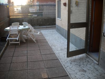 CASA CON GIARDINO