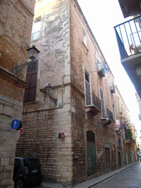 Ampio quadrivani in via San Benedetto
