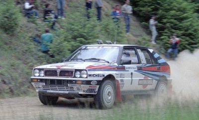 1 cerchio 15 pollici  freni 313 terra spare lancia delta abarth
