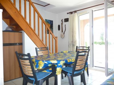 COSTA AZZURRA, AFFITTASI TRILOCALE