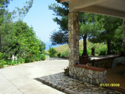 Villa Sarmuci, Mare, Natura, Archeologia