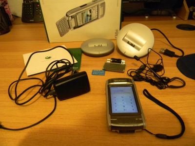 Telefono smatphone Sony Ericsson p910i -idea regalo.