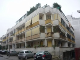 Rifinitissimo luminoso quadrivani a Triggiano 