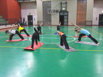Corsi di Karate, Kickboxing e Yoga