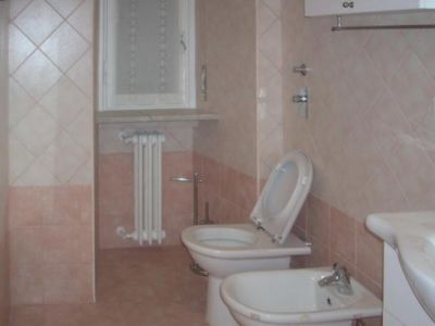 Ristrutturazione Bagno 3800 � !! Completo e Garantito