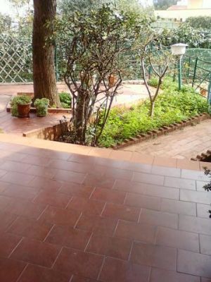 PARTANNA MONDELLO VIA IPPODAMIA VILLA 150 MQ ANNUALE O STAGIONALE 