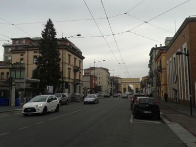 UNICO-UFFICIO/NEGOZIO- V.EMILIA ESTARCO S. LAZZARO- FRONTE STRADA- 100 MQ- ALTISSIMA VISIBILITA' 