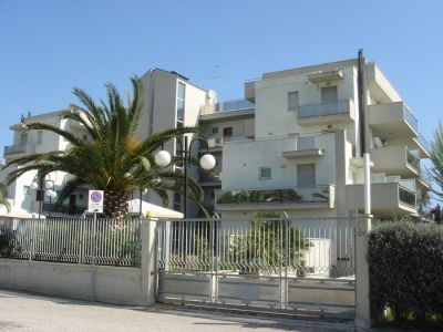 NUOVO APPARTAMENTO FRONTE MARE E ACCESSO DIRETTO ALLA SPIAGGIA A SAN BENEDETTO DEL TRONTO 